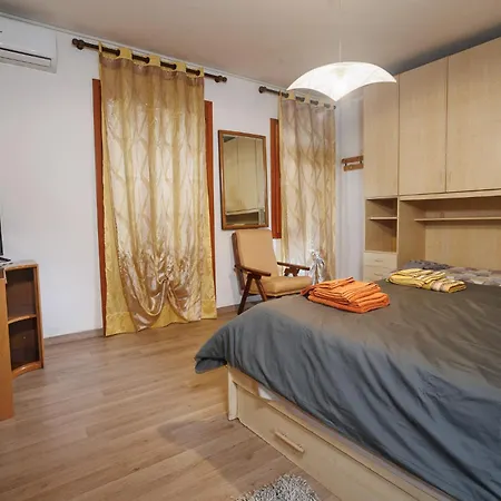 Casa Algisa מונטגרוטו טרמה